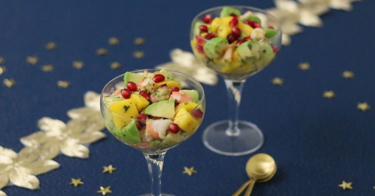 Mango and avocado salad with shrimp (paleo, AIP)